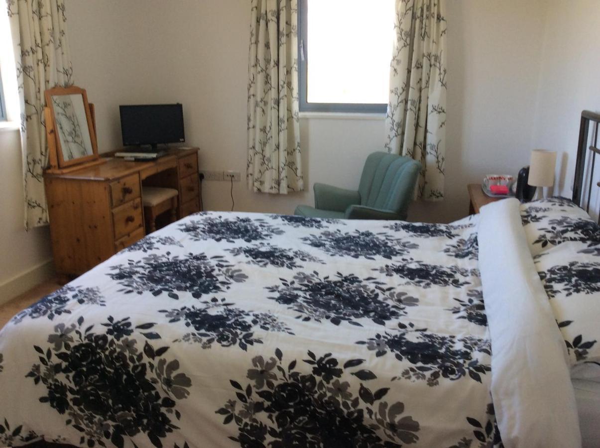 Hh Accommodation Millom Bagian luar foto